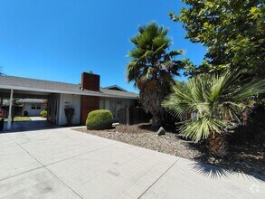 Building Photo - 2817 Thornton Ct