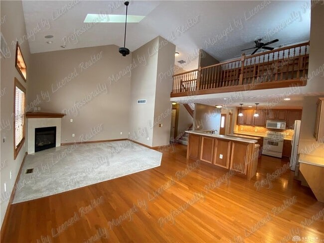 Building Photo - 6353 Charlotte Ct