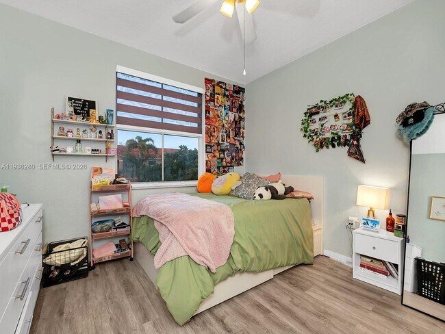 Building Photo - 13564 NW 7th St