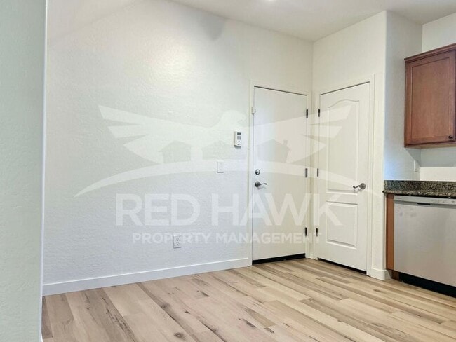 Building Photo - 4344 E Carla Vista Dr