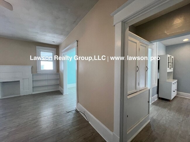 Building Photo - 2148 Berkley Ave SW