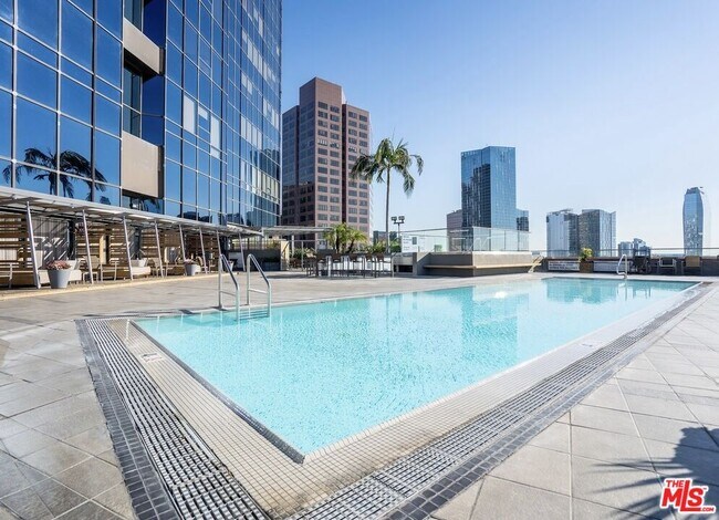 Building Photo - 1100 Wilshire Blvd