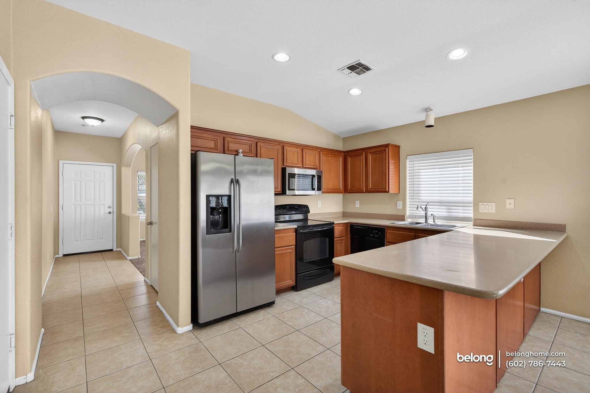 Building Photo - 5032 S Rovey Pkwy