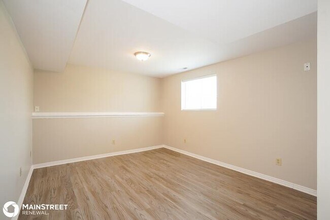 Building Photo - 1493 S 500 E