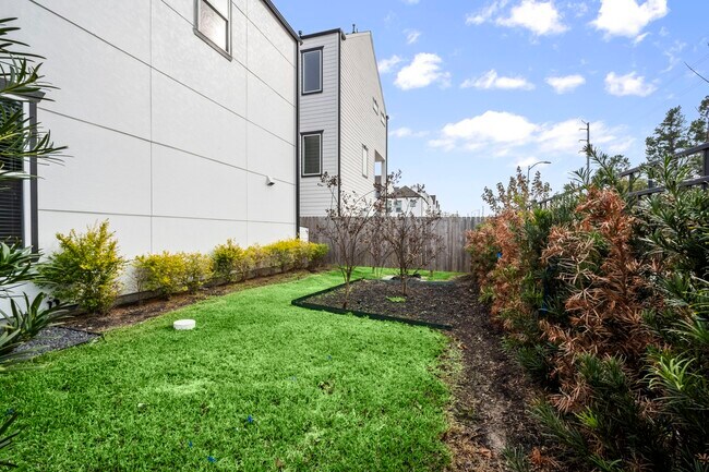 Building Photo - 5434 Wheatley St