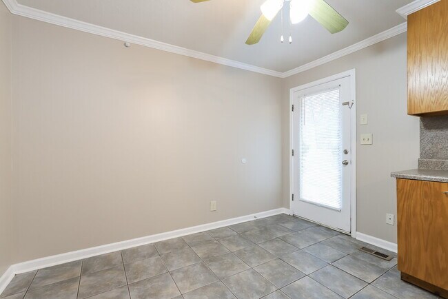 Building Photo - 6540 Akins Way