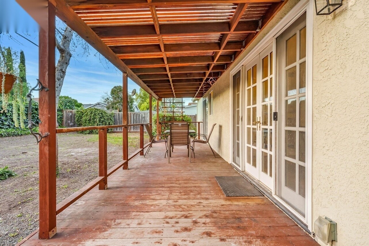 Building Photo - 7472 Blue Fox Way