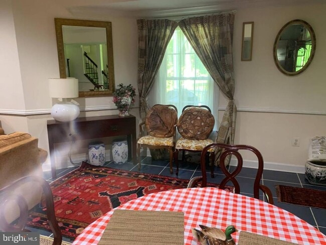Building Photo - 3128-FURNISHED Prosperity Ave
