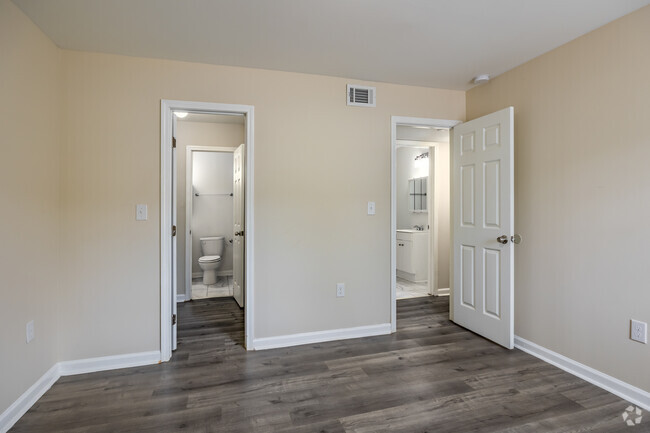 3BR, 2BA - 1123SF - The Villages at South River