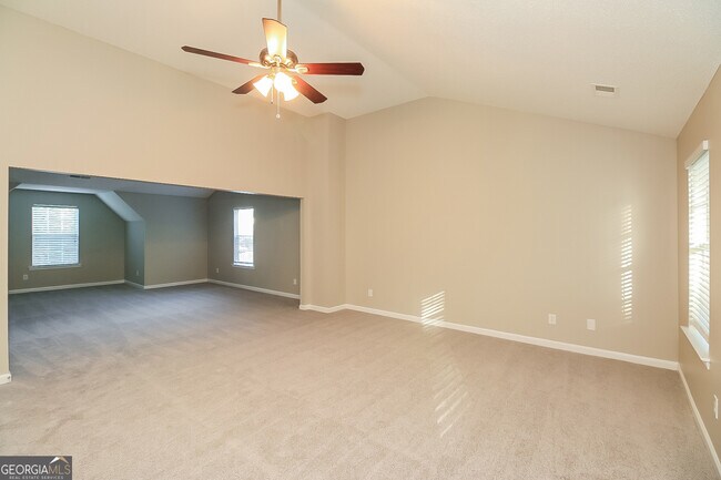 Building Photo - 6417 Polar Fox Ct