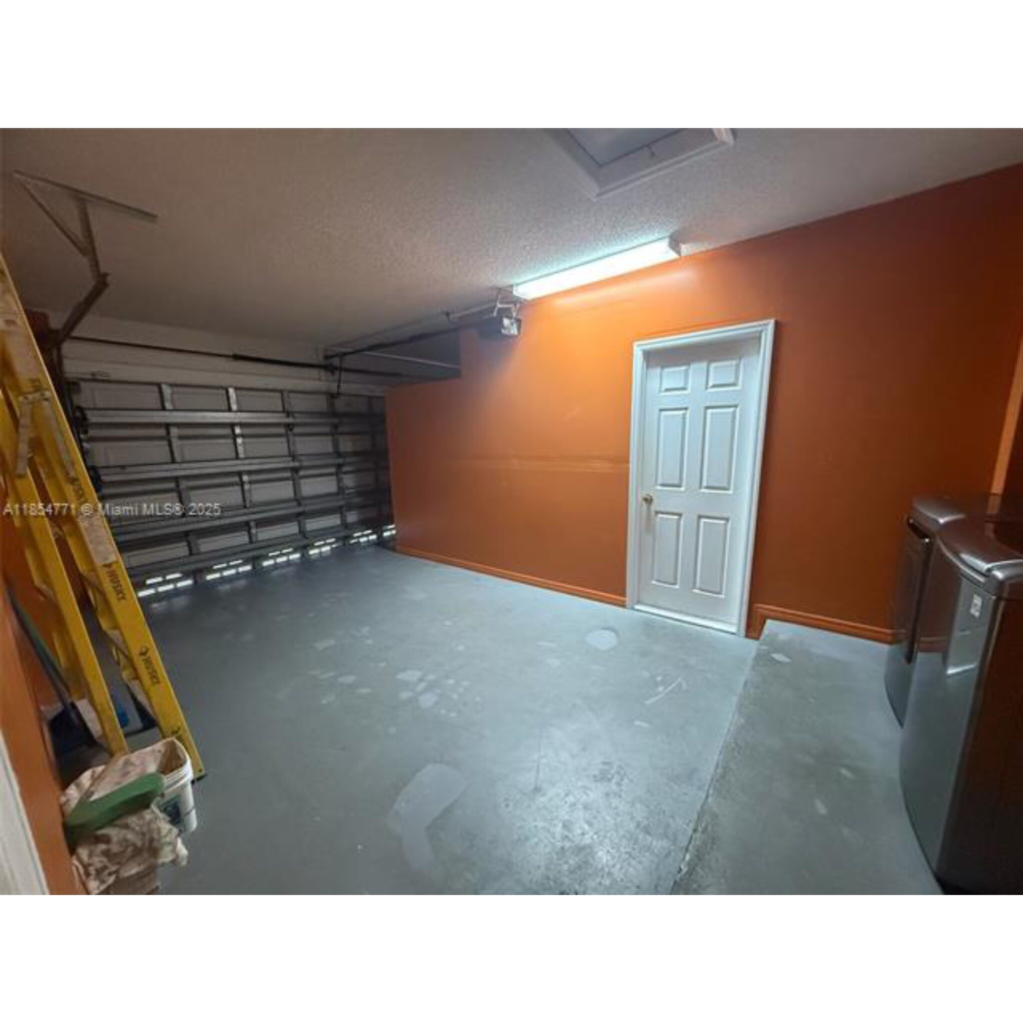 Building Photo - 15801 SW 85th St