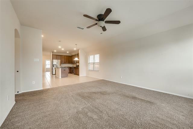 Building Photo - 4721 Lazy Oaks St