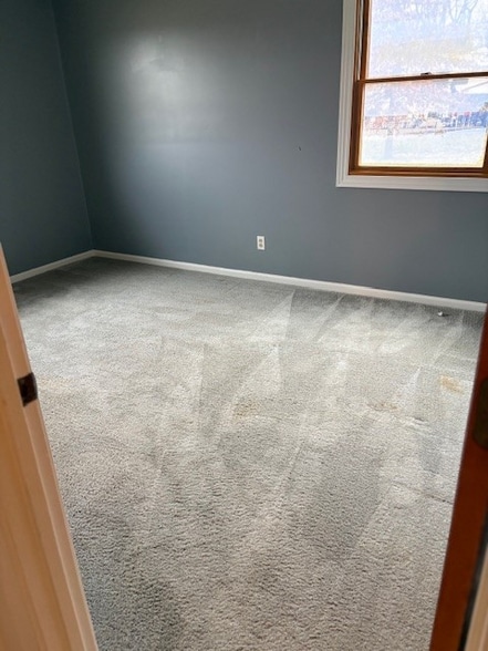 Building Photo - 101 Merlin Dr