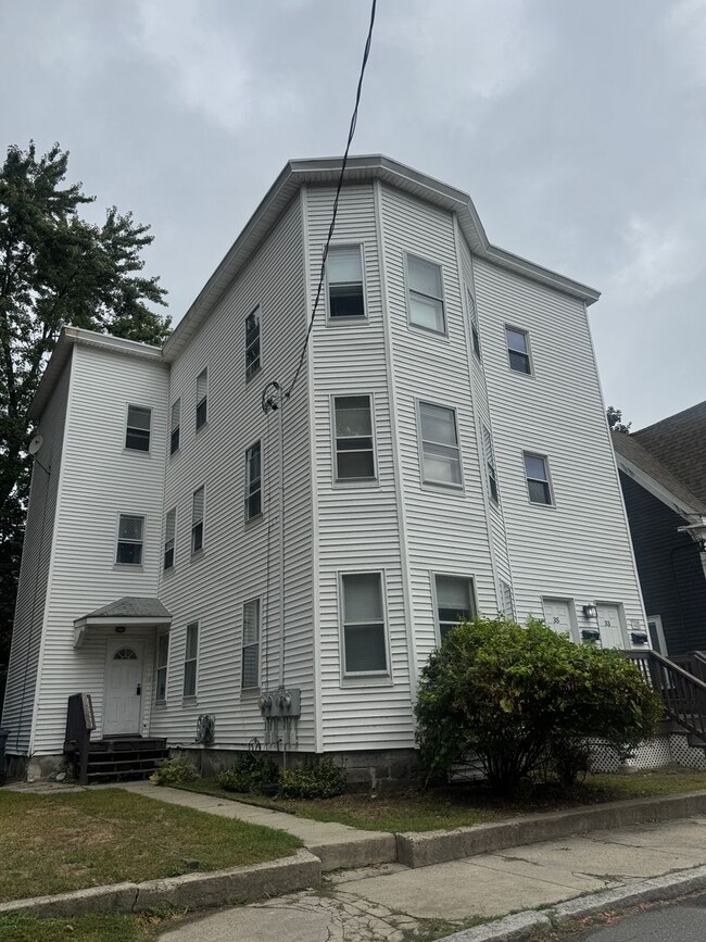 Primary Photo - 35 Gill Ave
