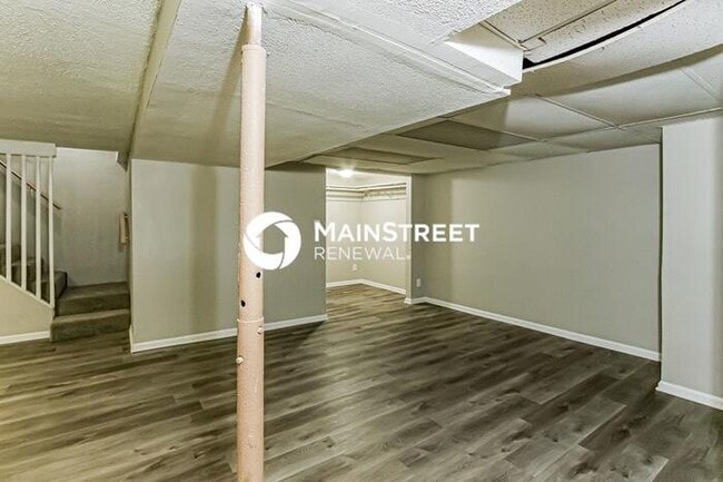 Building Photo - 3 Bedroom Pet-Friendly Home in LEAVENWORTH, KS with Main Street Renewal