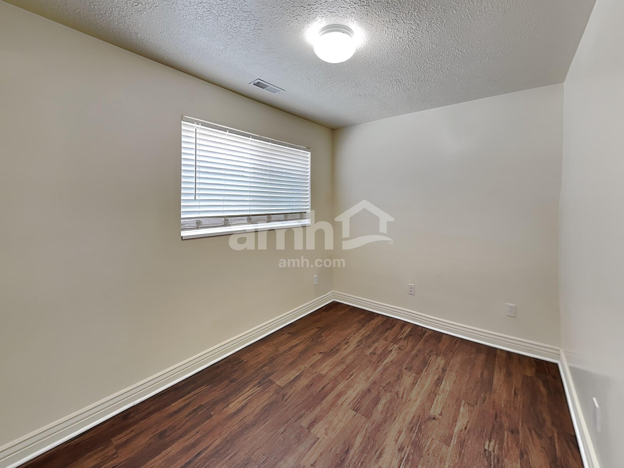 Building Photo - 1738 N 2275 W