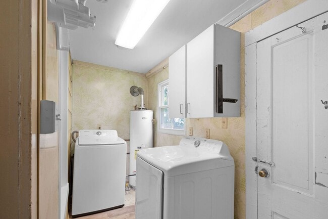 Building Photo - 3 Bed 1 Bath Home for Rent in Chesapeake