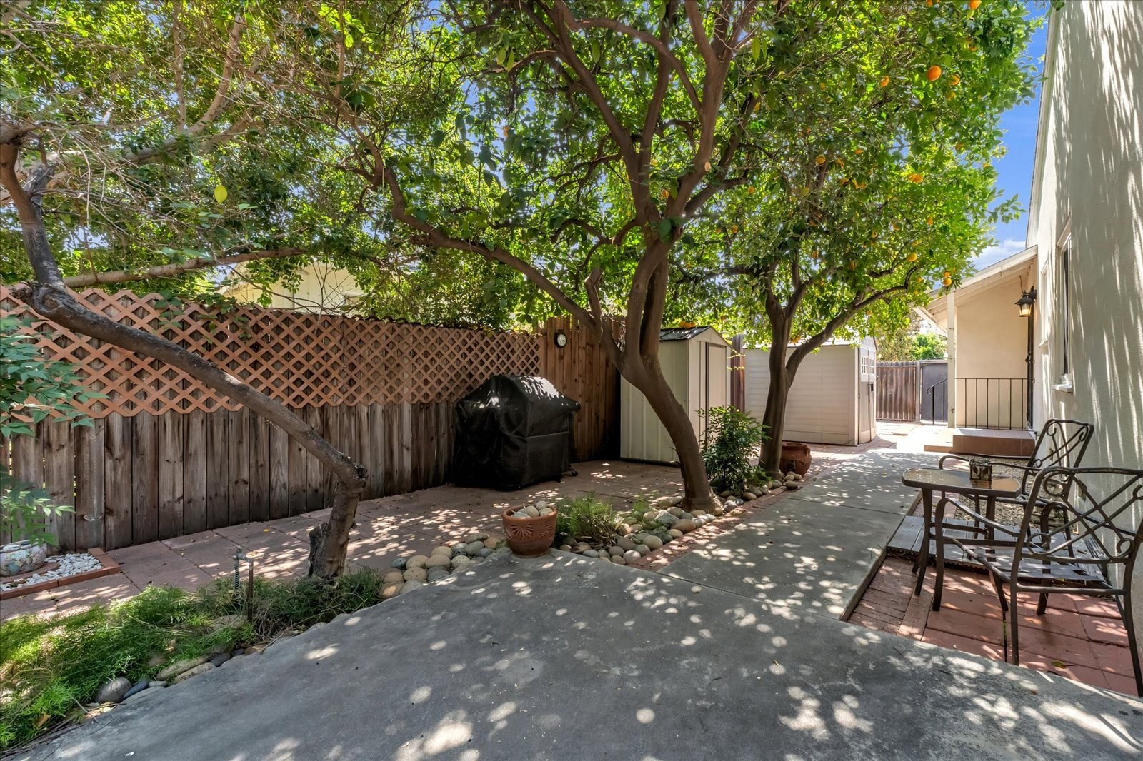 Building Photo - 8062 Wynne Ave