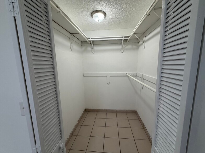 Building Photo - 11134 SW 6th St