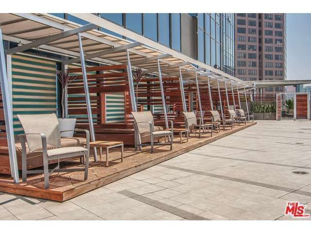 Building Photo - 1100 Wilshire Blvd