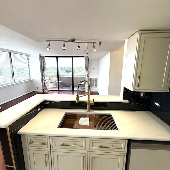 Building Photo - 3525 Sage Rd