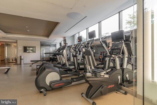 Building Photo - 2501 M St NW