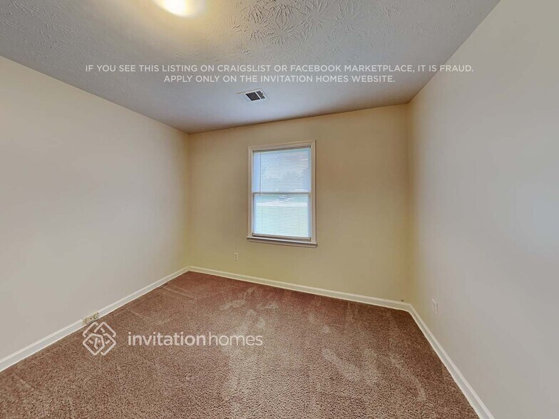 Building Photo - 230 Graystone Dr