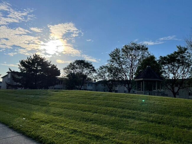 Building Photo - Section 8 Approved - Heat Included and Water Included.