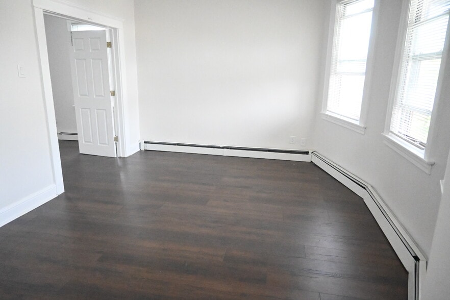 Room 1 - 51 Bogart Ave