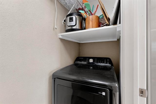 Building Photo - 2344 Southcourt Cir