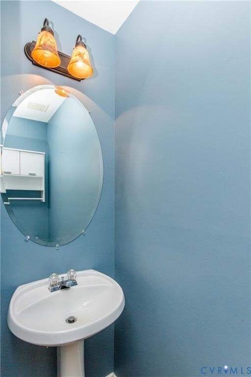 Building Photo - 5501 Millstream Ln