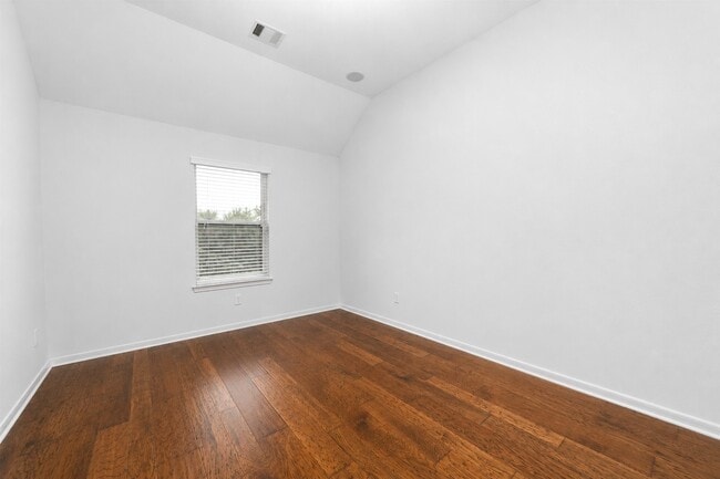 Building Photo - 24427 Ranchwood Springs Ln