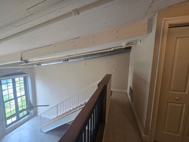 Building Photo - Welcome to Eagle and Phenix Condominiums!