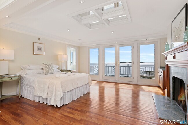 Building Photo - 34 Shorehaven Rd