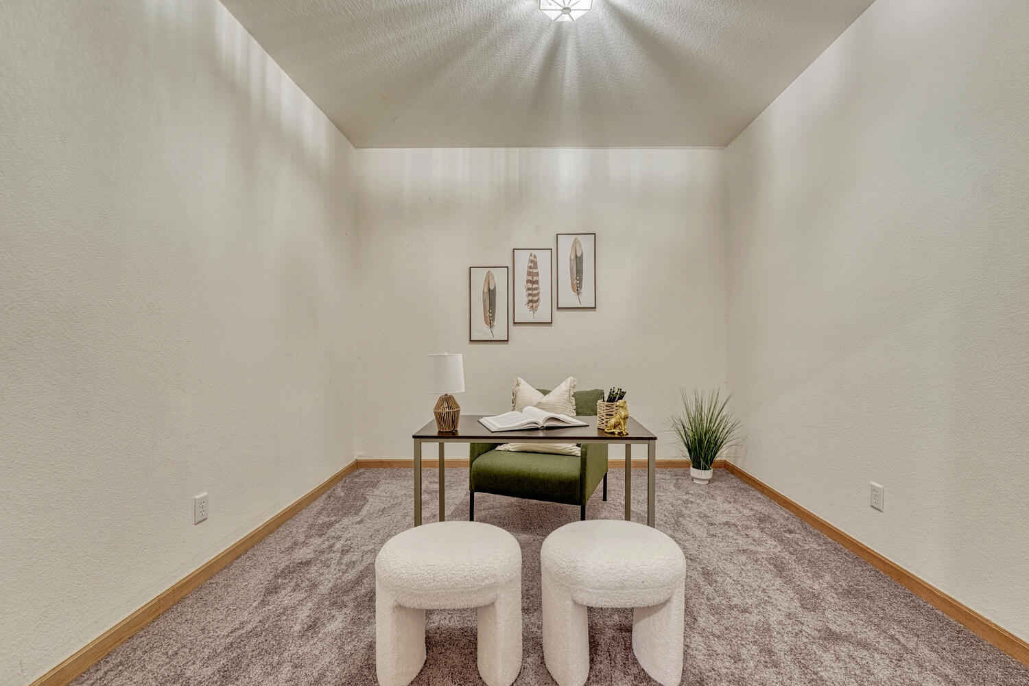 Building Photo - 7170 Windwood Way