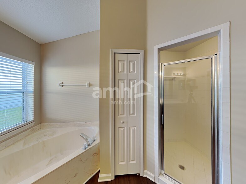 Building Photo - 2725 Spinnerbait Ct