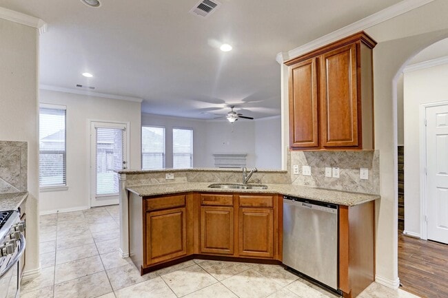 Building Photo - 19806 Amber Village Ln