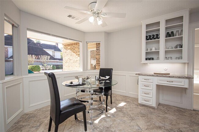 Building Photo - 9203 Godstone Ln