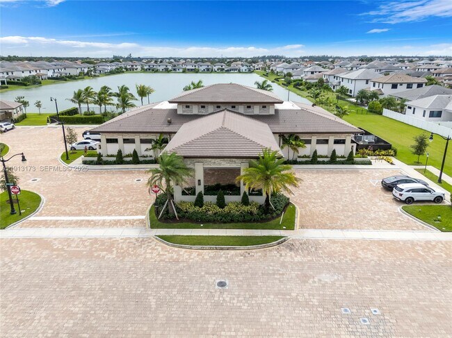 Building Photo - 4276 SW 173rd Ave