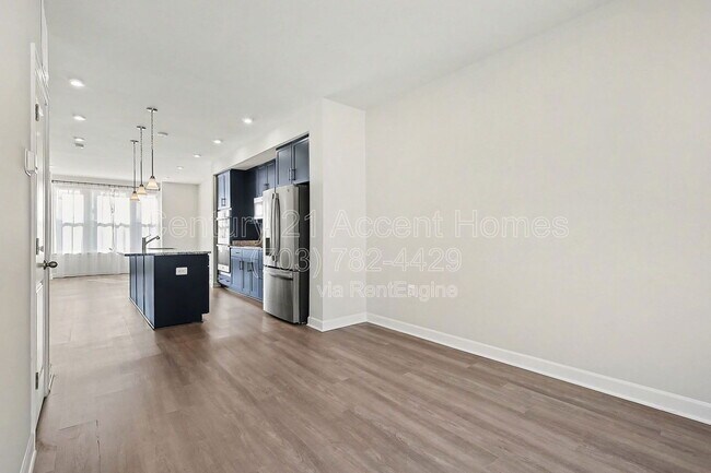 Building Photo - 2838 Dart Dr