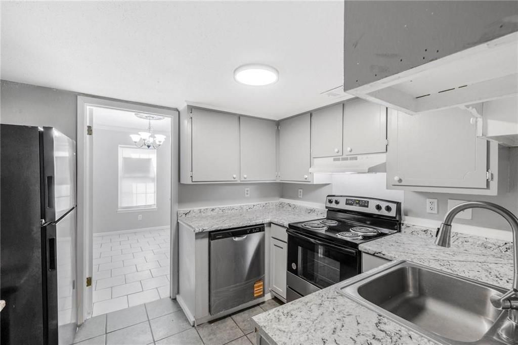 Building Photo - 4017 Cottage Hill Rd