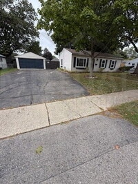 Building Photo - 6412 Marcy St