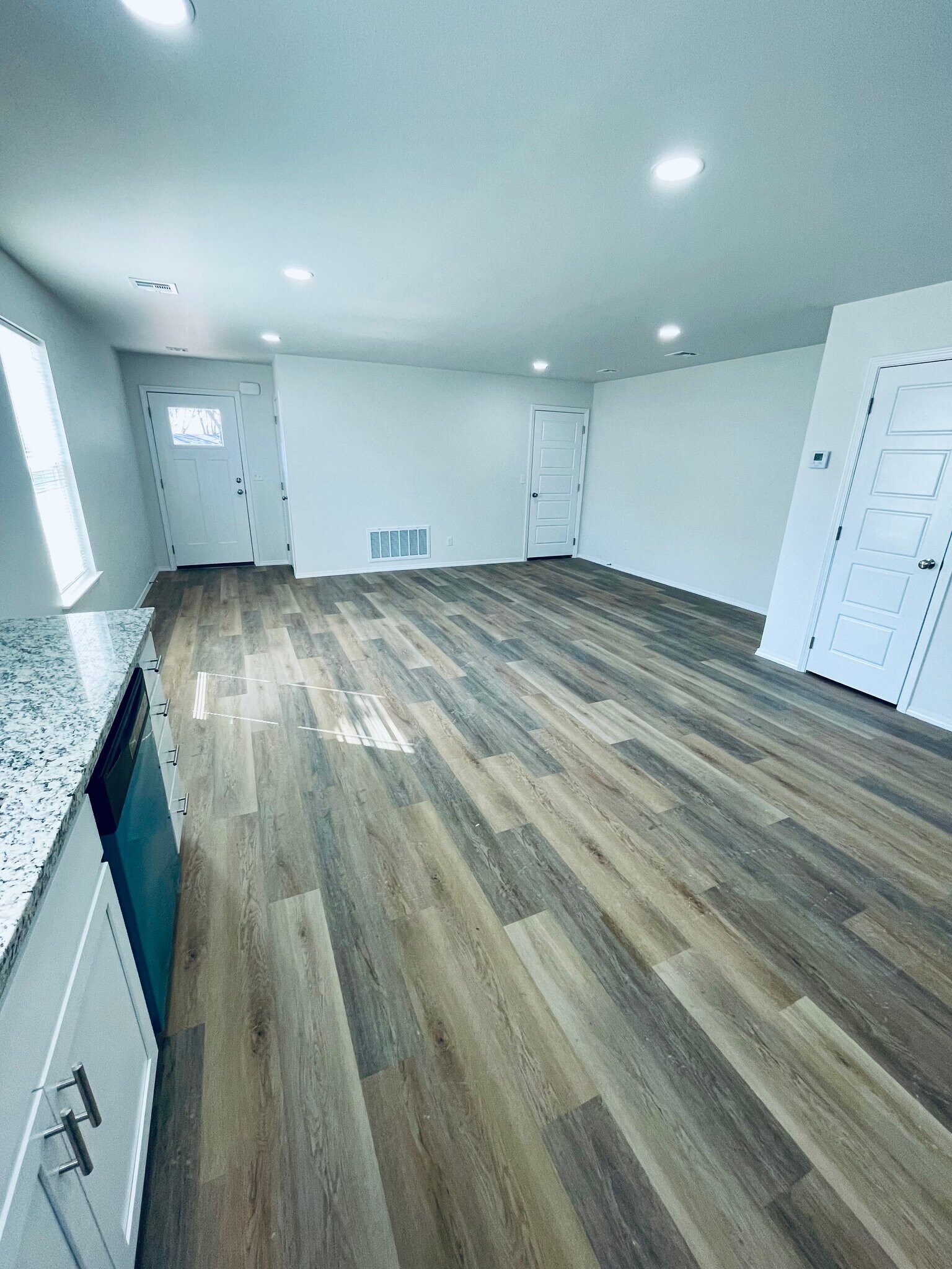 Building Photo - 223 S Fairland Ave