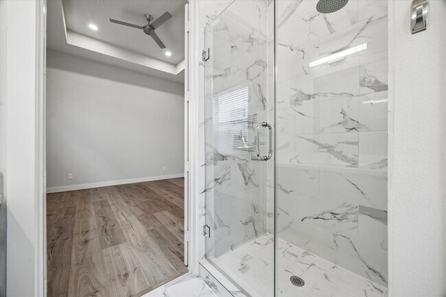 Building Photo - 5209 Allen St