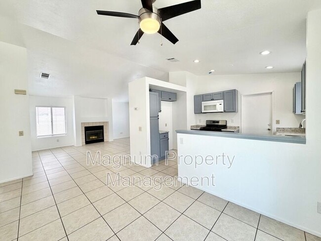 Building Photo - 29677 Woodlands Ave