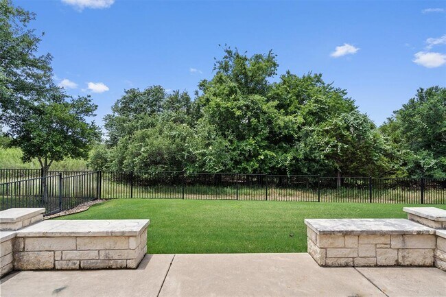 Building Photo - 714 Independence Creek Ln