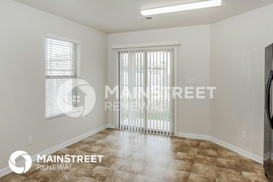 Building Photo - 119 Darrow Creek Dr