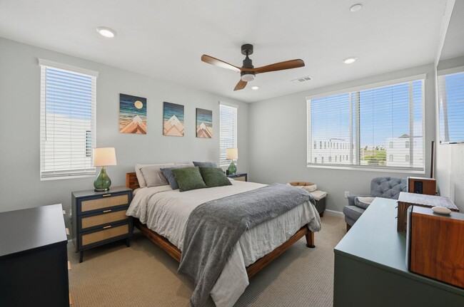 Building Photo - 2361 Acara Cir