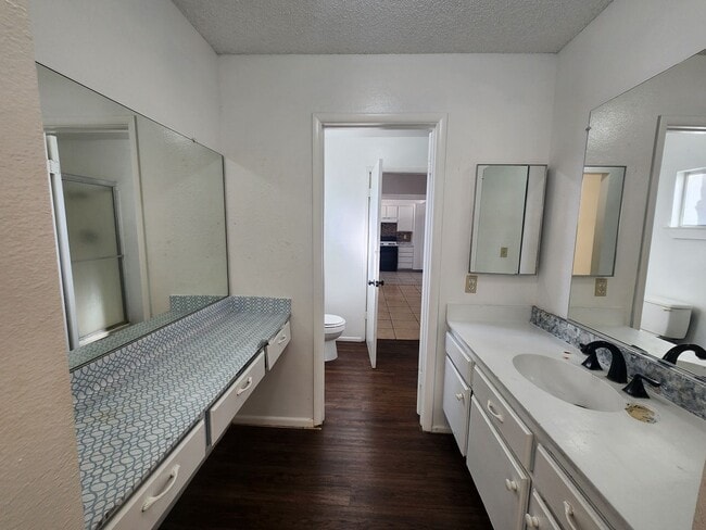 Building Photo - Affordable Single-Story Home