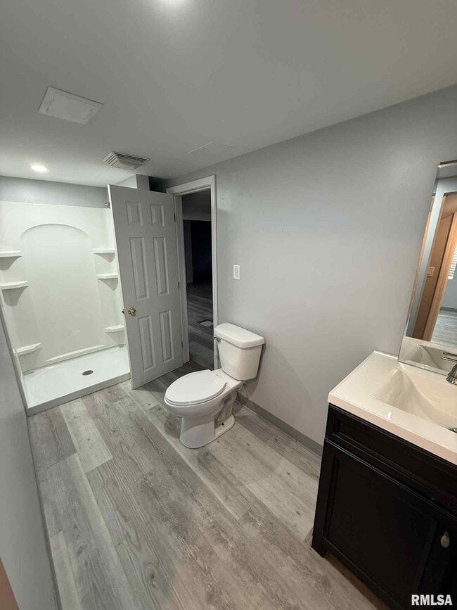 Building Photo - 3250 S 1st St